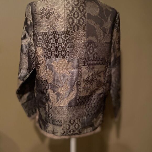 Tudor Court Tapestry Blazer Jacket Size Medium Classic Blazer Dressy - Picture 6 of 15
